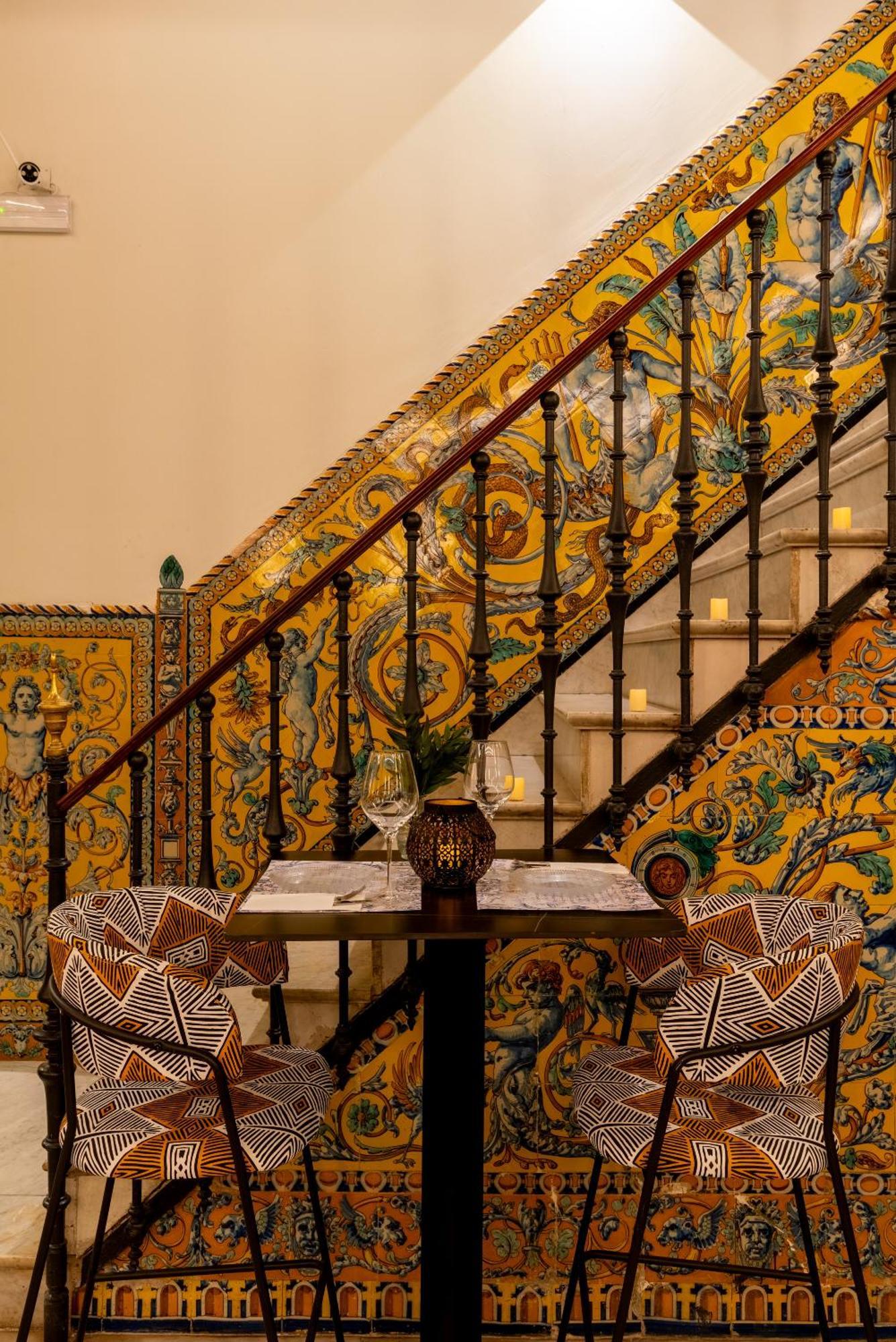 Arco De La Seda - Boutique Seville