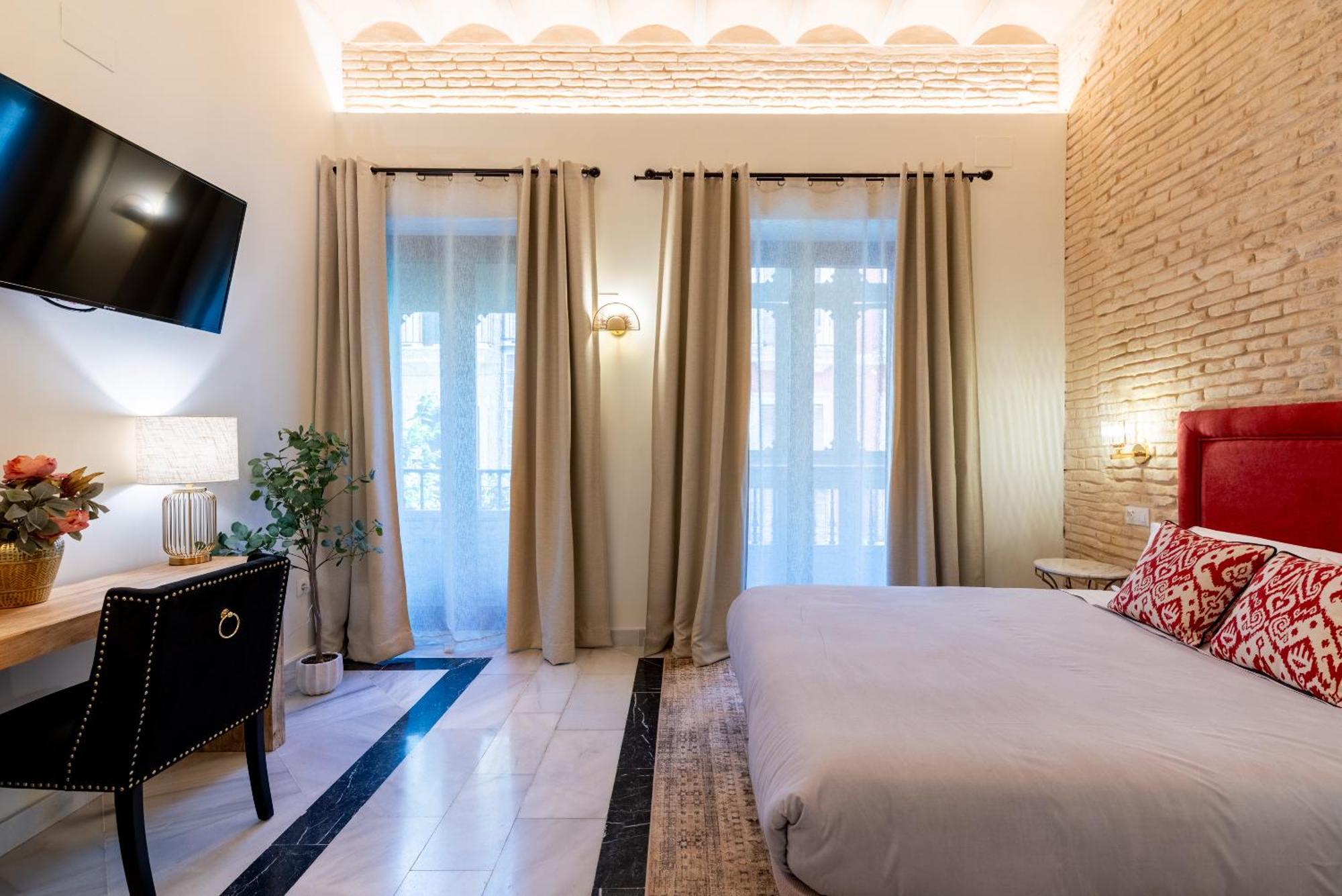 Arco De La Seda - Boutique Seville