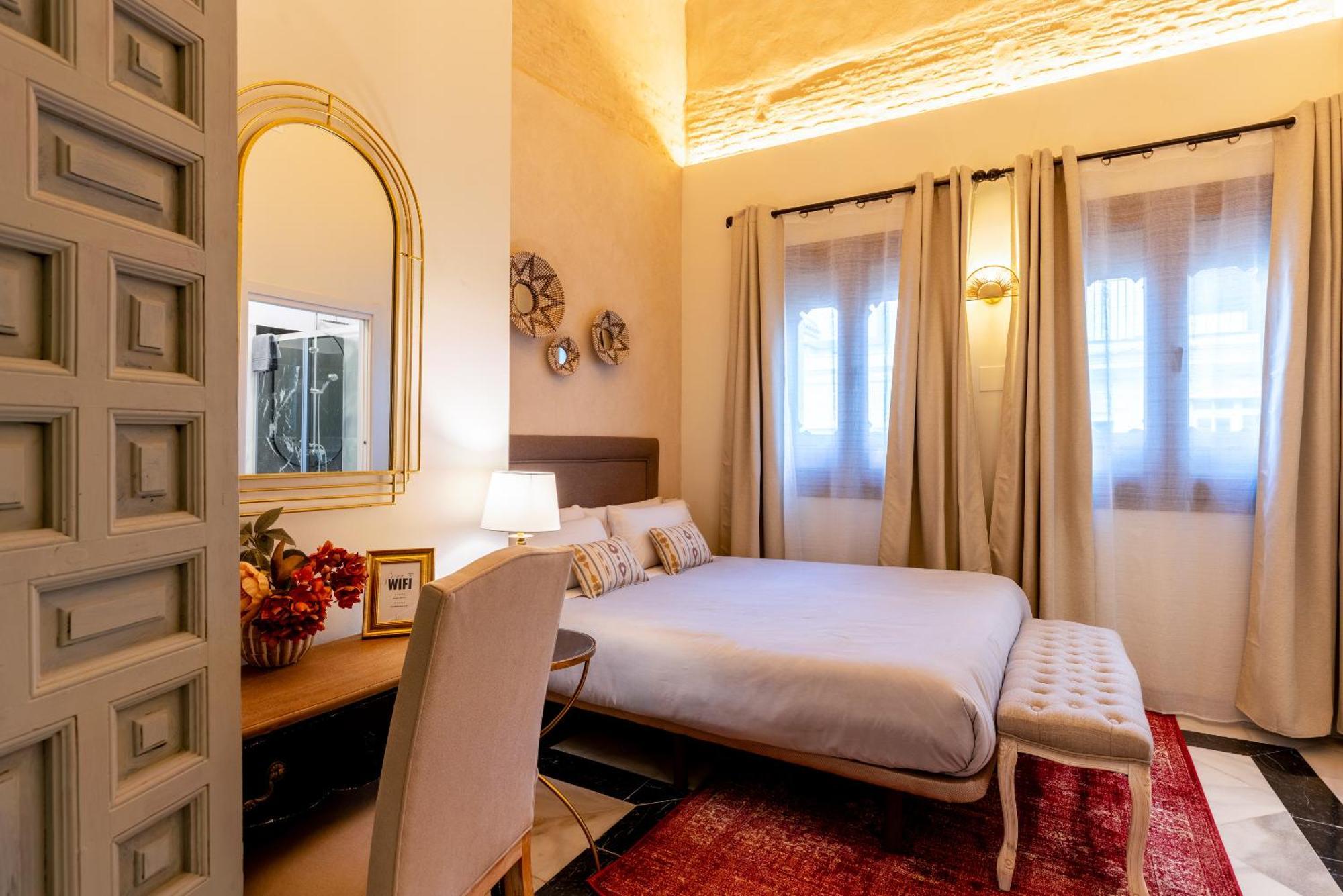 Arco De La Seda - Boutique Seville